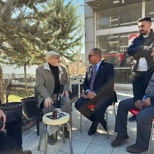 Yeşilyurt'ta Saadet Partisi, yeni projeler ve kalkınma planları için harekete geçti.