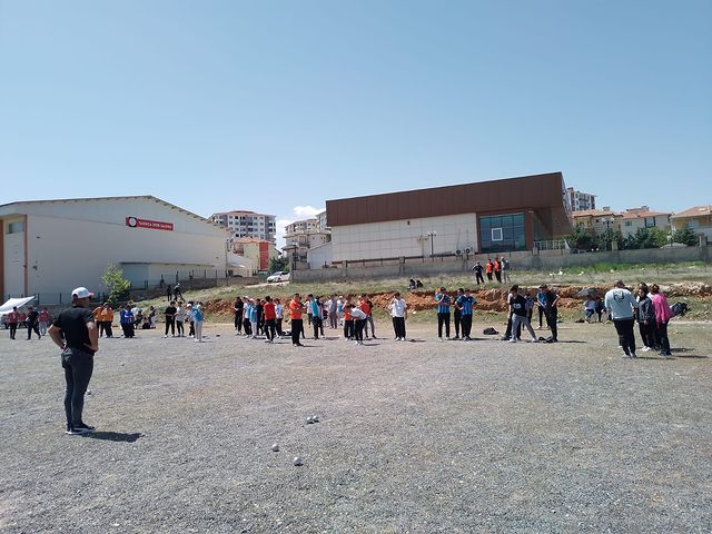 Malatya'da Okul Sporları Bocce İl Birinciliği Heyecanı